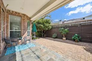 34 Windsor Ct, Houston, TX 77055 - Photo 5