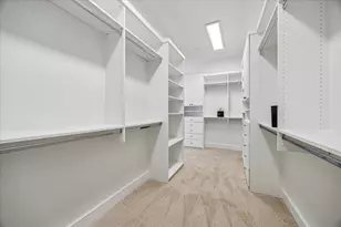 34 Windsor Ct, Houston, TX 77055 - Photo 25