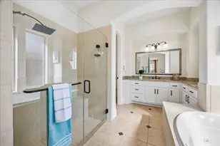 34 Windsor Ct, Houston, TX 77055 - Photo 23