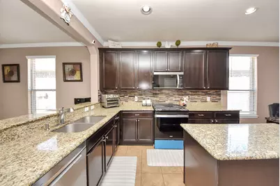 5810 Camelia Evergreen Lane, Richmond, TX 77407 - Photo 9