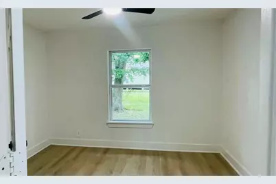9110 Heatherside Street, Houston, TX 77016 - Photo 11