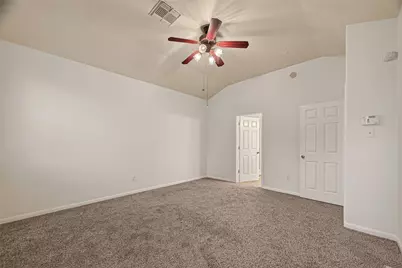 2322 Diamond Springs Drive, Pearland, TX 77584 - Photo 37