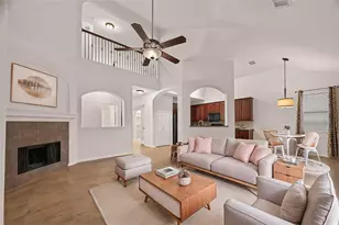2322 Diamond Springs Dr, Pearland, TX 77584 - Photo 11