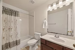 2322 Diamond Springs Dr, Pearland, TX 77584 - Photo 23