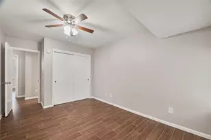 2425 W Settler's Way, The Woodlands, TX 77380 - Photo 25