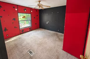 5318 Lesleigh Cir, Orange, TX 77632 - Photo 11