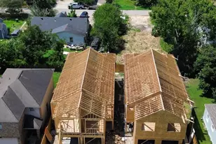 7120 Eastwood St, Houston, TX 77021 - Photo 9