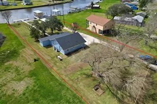 2426 Cr 297, Sargent, TX 77414 - Photo 27