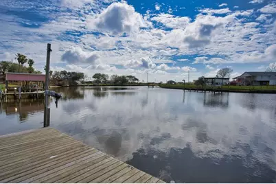 2426 Cr 297, Sargent, TX 77414 - Photo 29