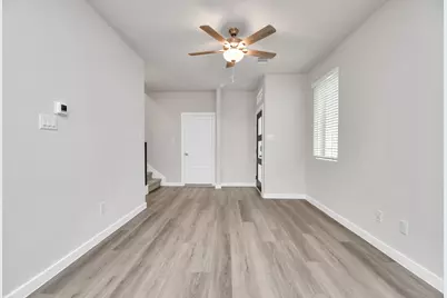 8407 Arden Valley Lane, Houston, TX 77063 - Photo 15