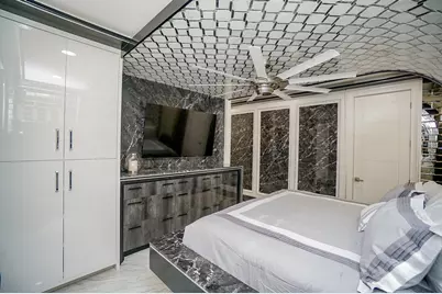 5711 Sugar Hill Drive Drive #29, Houston, TX 77057 - Photo 23