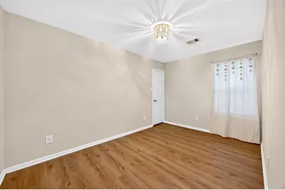 7815 Koloa River Court, Houston, TX 77040 - Photo 17