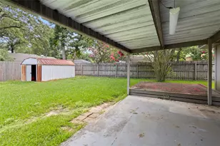 217 Wellwood Ln, Conroe, TX 77304 - Photo 19