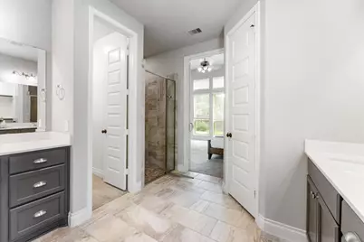 18843 Collins View Dr Drive, New Caney, TX 77357 - Photo 25
