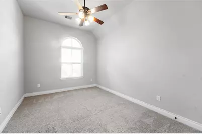18843 Collins View Dr Drive, New Caney, TX 77357 - Photo 31