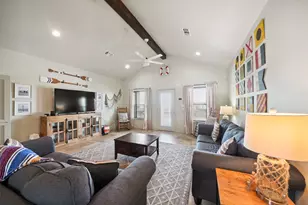 858 Kahla Dr, Crystal Beach, TX 77650 - Photo 7