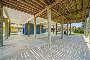 858 Kahla Dr, Crystal Beach, TX 77650 - Photo 25