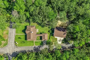 20380 Doral Dr, Huntsville, TX 77320 - Photo 9