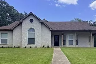 20380 Doral Dr, Huntsville, TX 77320 - Photo 3
