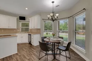 20380 Doral Dr, Huntsville, TX 77320 - Photo 15