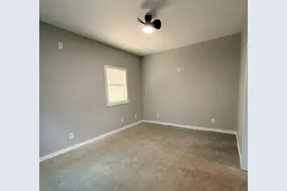 20380 Doral Drive, Huntsville, TX 77320 - Photo 11