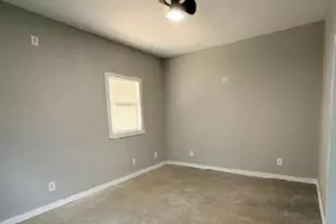 20380 Doral Dr, Huntsville, TX 77320 - Photo 11