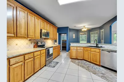 20726 Squaw Valley Trail, Crosby, TX 77532 - Photo 7