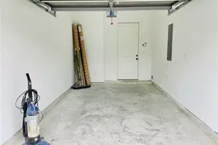3233 Real St, Houston, TX 77087 - Photo 17