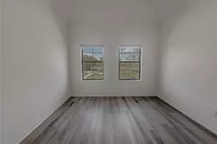 3233 Real St, Houston, TX 77087 - Photo 9