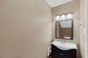 10324 Longmont Dr, Houston, TX 77042 - Photo 15