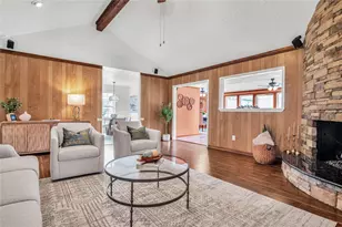 723 Whitecap Dr, El Lago, TX 77586 - Photo 5