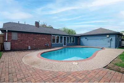 723 Whitecap Drive, El Lago, TX 77586 - Photo 15