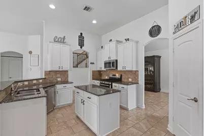 19122 Gaslamp Point Court, Cypress, TX 77429 - Photo 11