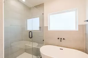 8315 Brecha Ln, Houston, TX 77055 - Photo 27