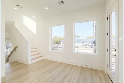 8315 Brecha Lane, Houston, TX 77055 - Photo 11