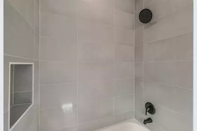 8315 Brecha Lane, Houston, TX 77055 - Photo 31