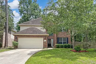 43 W Spindle Tree Cir, The Woodlands, TX 77382 - Photo 1