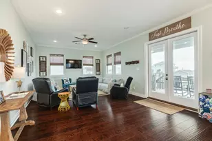 12888 Buccaneer Rd, Freeport, TX 77541 - Photo 11