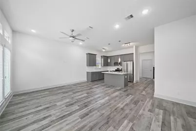 7242 Saint Augustine Street #B, Houston, TX 77021 - Photo 9
