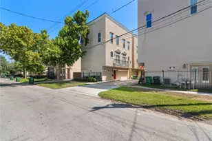 1510 Birdsall St, Houston, TX 77007 - Photo 1