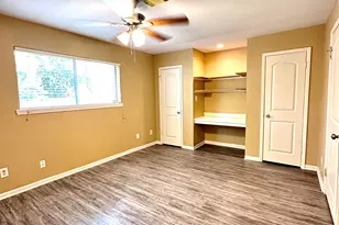 5830 Effingham Dr, Houston, TX 77035 - Photo 7
