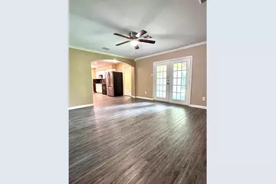 5830 Effingham Drive, Houston, TX 77035 - Photo 3