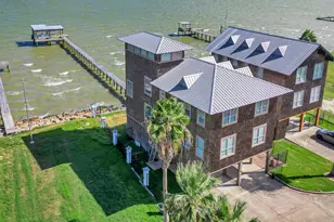606 2nd St, Seabrook, TX 77586 - Photo 1