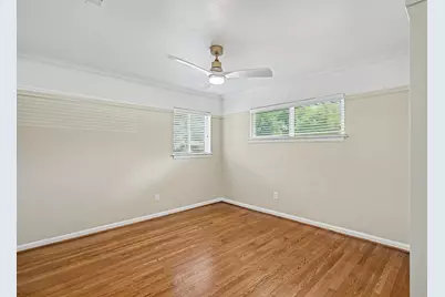 5322 Creekbend Drive, Houston, TX 77096 - Photo 15