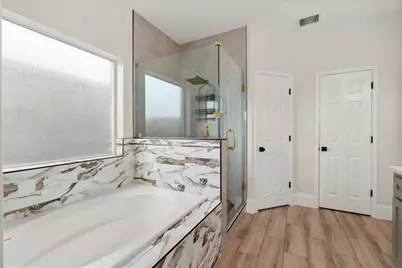 4910 E Meadow Drive, Deer Park, TX 77536 - Photo 23