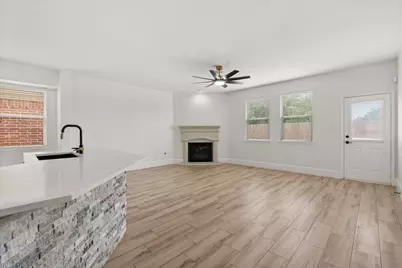 4910 E Meadow Drive, Deer Park, TX 77536 - Photo 15