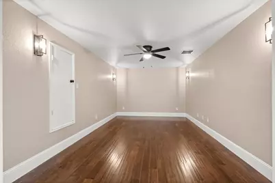 4910 E Meadow Drive, Deer Park, TX 77536 - Photo 33