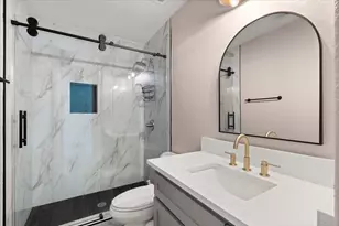 4910 E Meadow Dr, Deer Park, TX 77536 - Photo 31