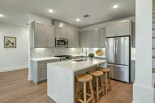 7609 Victory Reserve St, Houston, TX 77088 - Photo 5