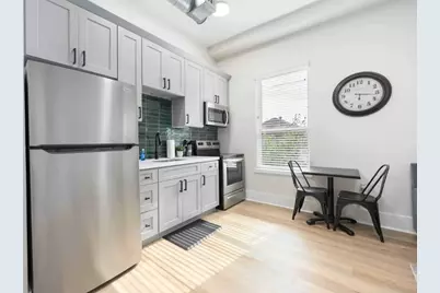 214 Welch Street, Houston, TX 77006 - Photo 7